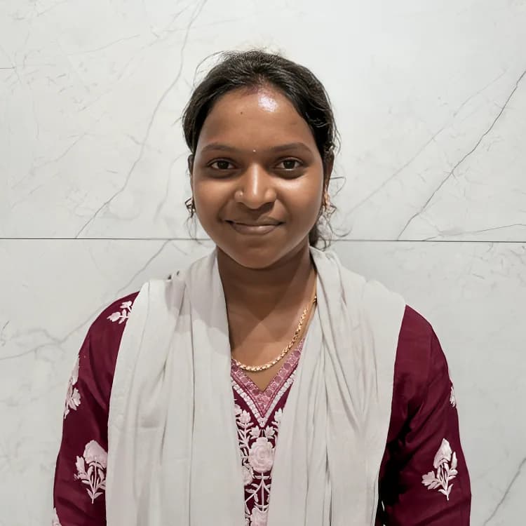 Portrait of Lavanya, sales executive at Sakthi Marbles & Granites